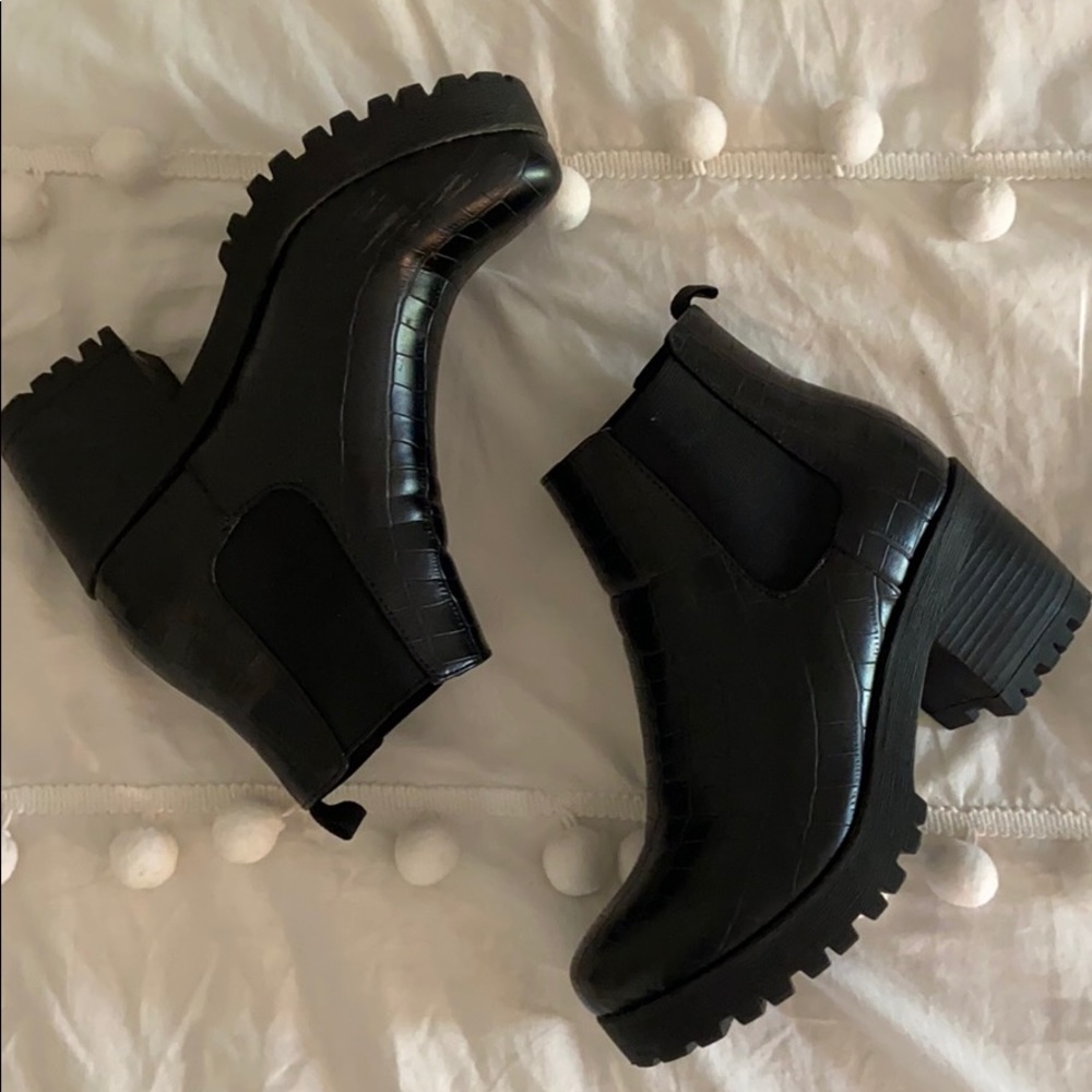 Black chunky booties